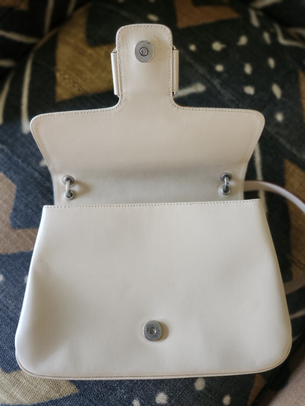 Sale​✨ Salvatore Ferragamo Cream Small Leather Flap Satchel ✨ - Picture 3 of 9